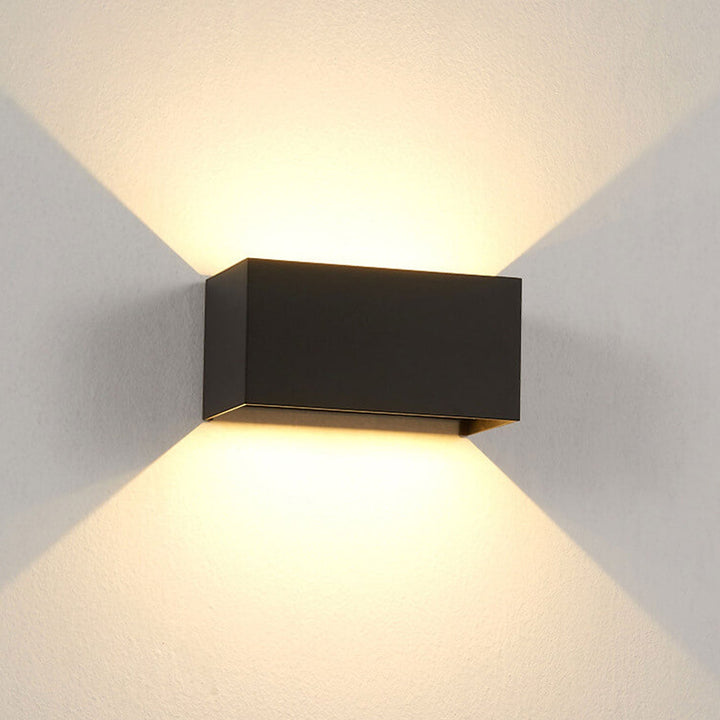 Moderne Utendørs Vannavstøtende Rektangulær LED Opp og Ned Belyst Utendørs Vegglampe | Skanto