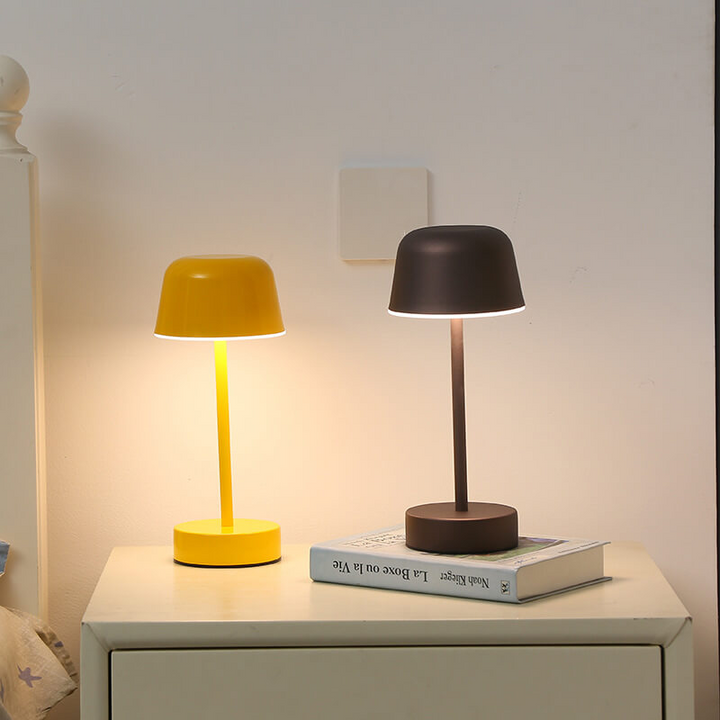 Skanto | PRISMA PULSE FLARE – Dynamisk LED bordlampe