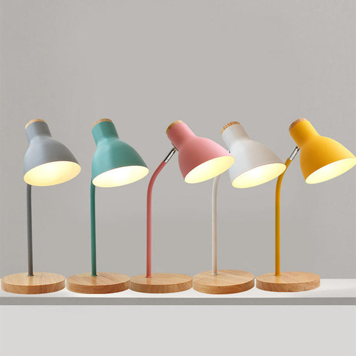 Gledelig Macaron-Tae-lampe for barnerommet – LED-nattbordlampe med leken design og robuste materialer