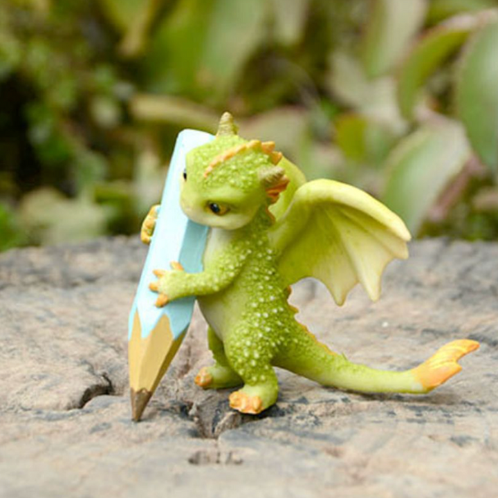 Skanto | Mini søt drage statue dekorasjon