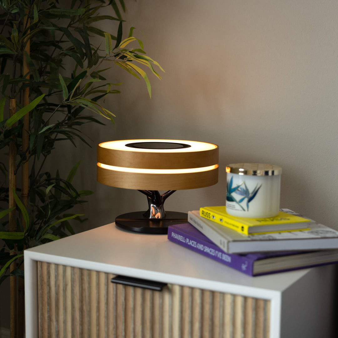 LumeCharge - Minimalistisk LED Bordlampe med Trådløs Lading | Skanto