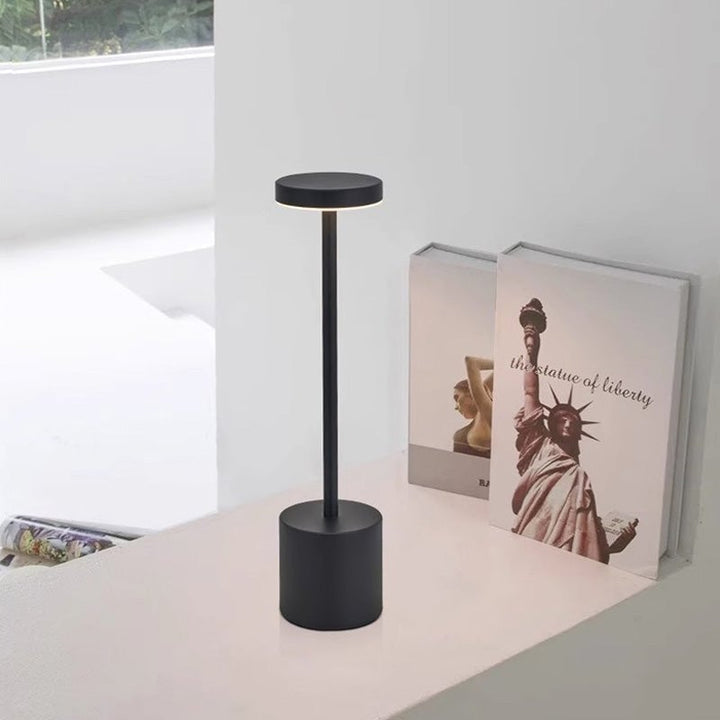 Skanto | Bærbar Oppladbar LED Bordlampe