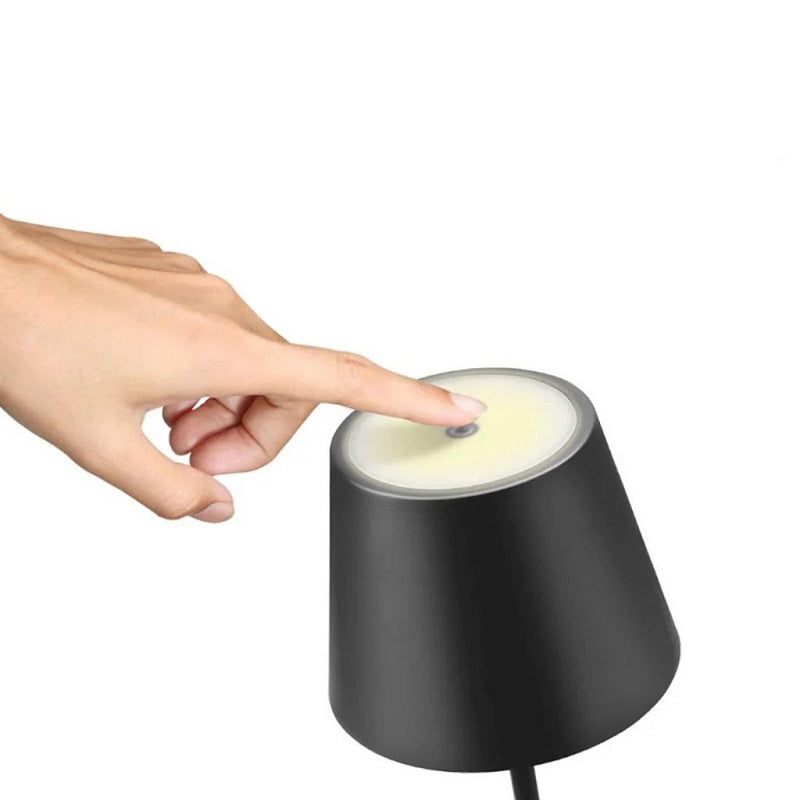 Moderne Oppladbar LED Trådløs Bordlampe | Skanto