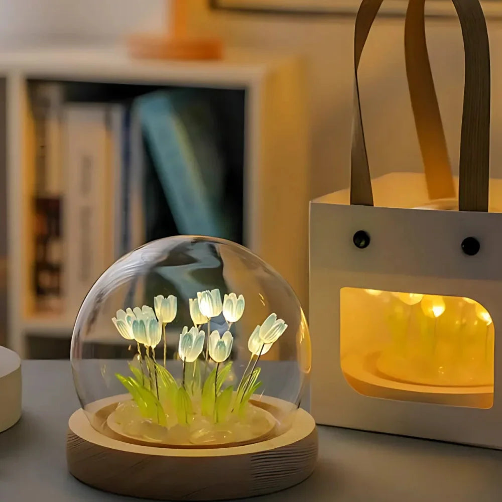 Glass Dome Tulip Light | Skanto