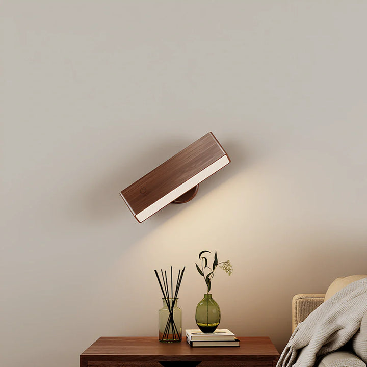 Skanto | EasyStick Rotatable Vegglampe
