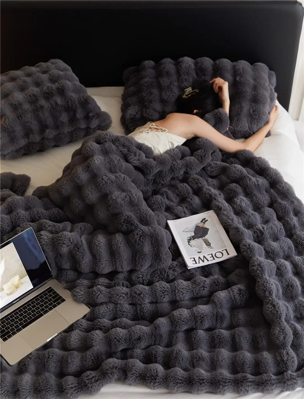 Skanto | SnugWrap | Luksuriøs Pluss Blanket for Ultimate Varme & Komfort