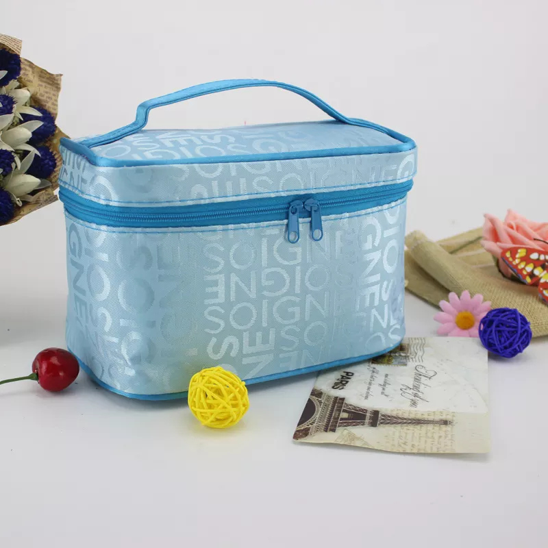 Makeup Bag | Skanto