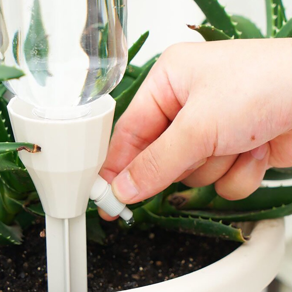 Skanto | Automatisk Plant Vanning System med Flaske Tilkobling – Effektiv Dryppvanning for Plantepleie