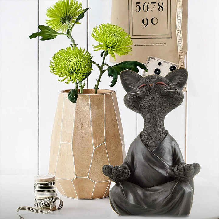 Skanto | Buddha Cat