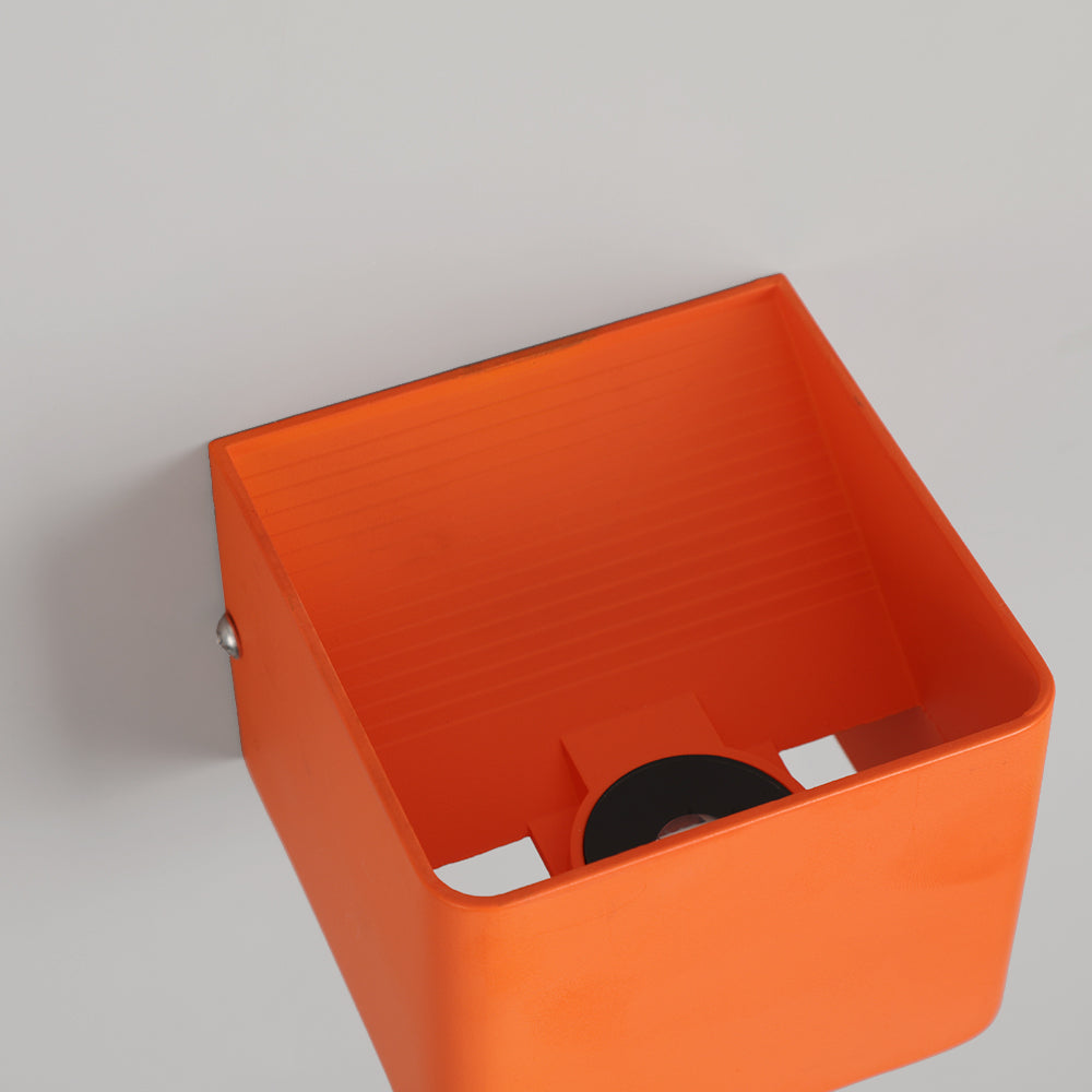 LumiBox – Firkantet LED-vegglampe | Modern design i ack, hvit og grønn for soverom og stue