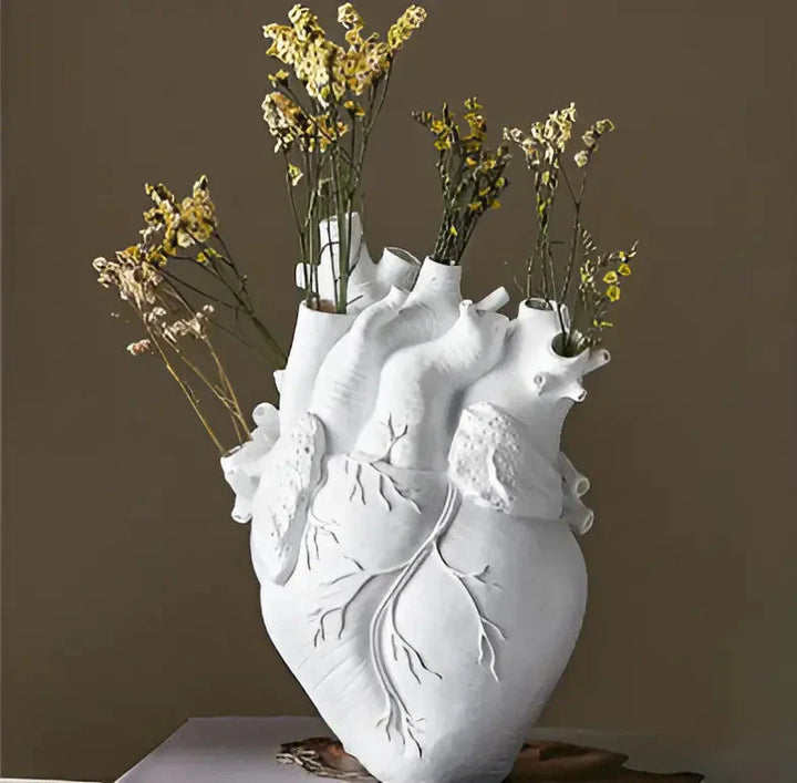 Skanto | Greskinspirert hjerte vase
