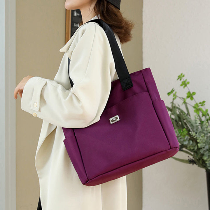 Skanto | Lett Vanntett Nylon Skulderveske