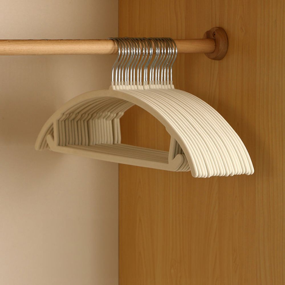Skanto | Non-Slip Curve Kleshengere | Sett med 10