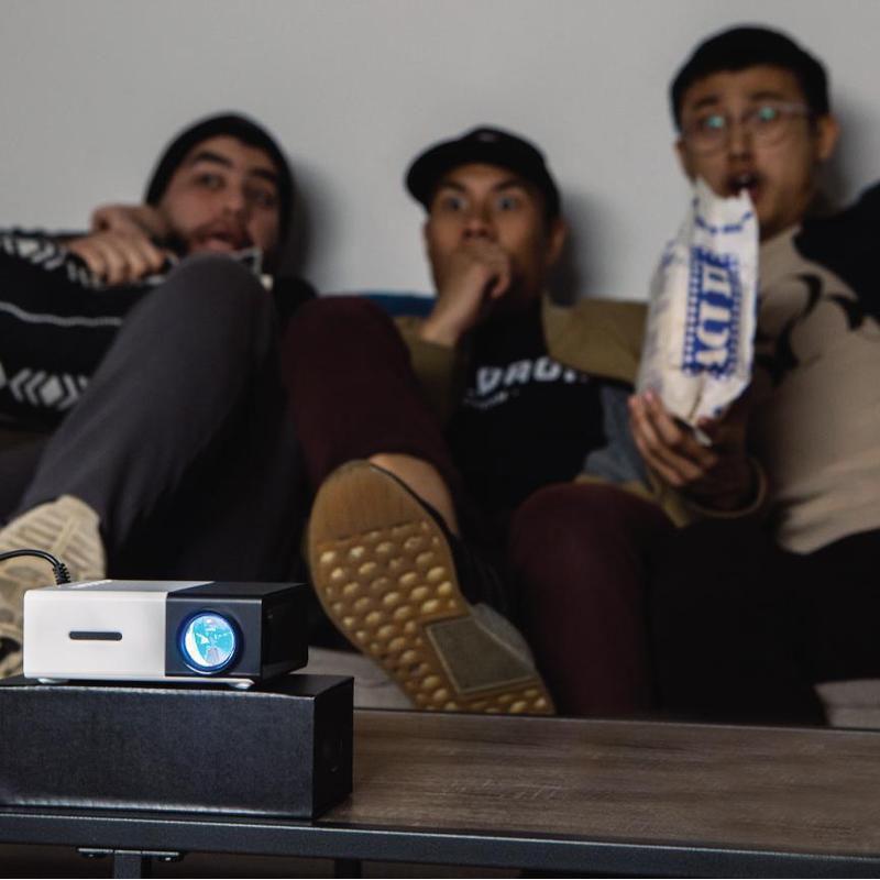 Skanto | LUMIPAL Ultra Bærbar Lommeprojektor