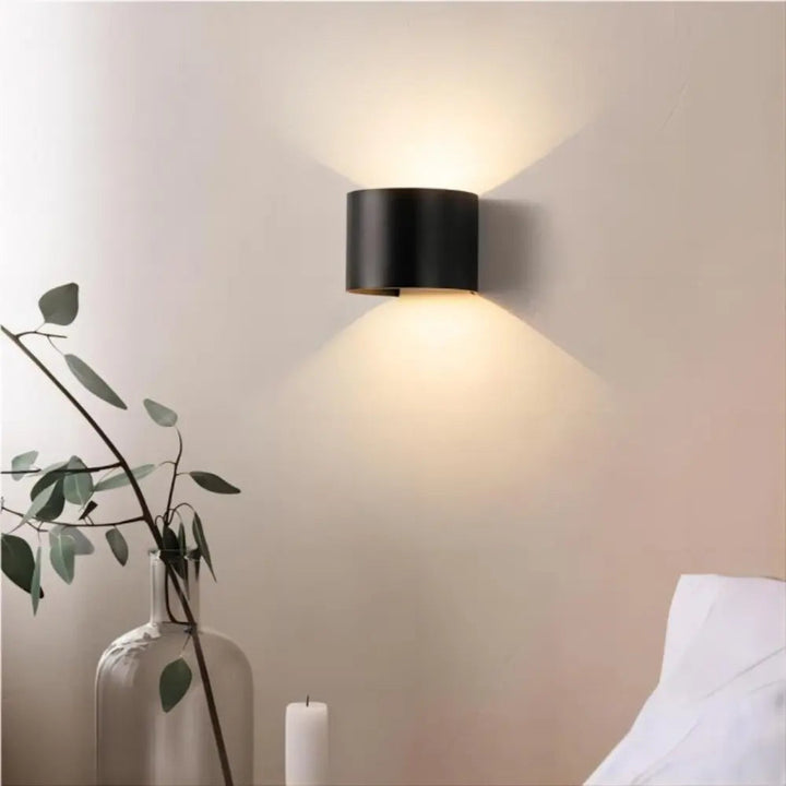 Skanto | CubeLuxe - Moderne Vegglampe