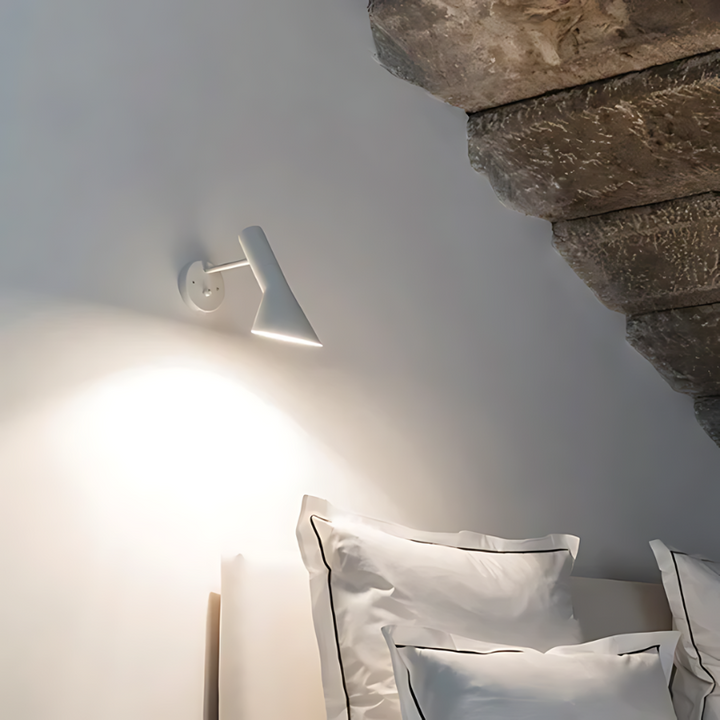 Skanto | Vegglampe LumiVera Vintage | Nostalgisk utseende med moderne teknologi | Robust jern | For stue, gang og spiseområde