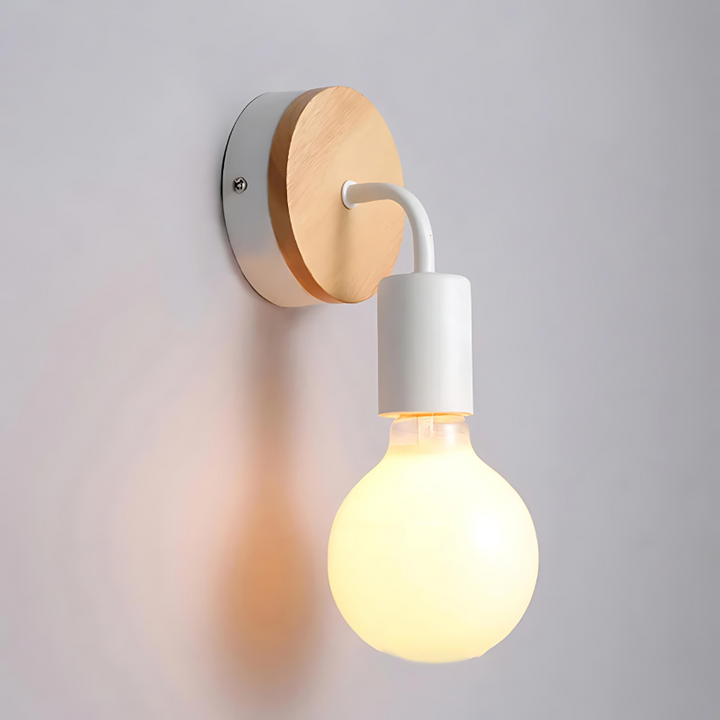 LumiEra - Elegant vegglampe laget av jern og tre i nordisk stil | Skanto