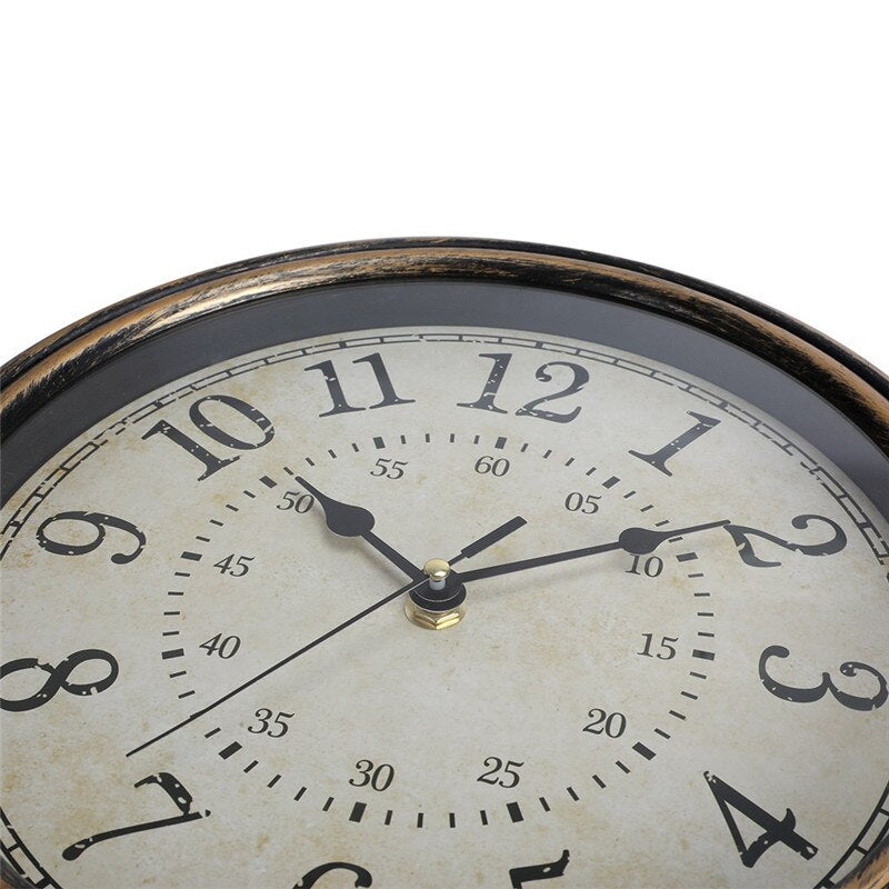 Skanto | TimeWoods – Vintage veggklokke i tre