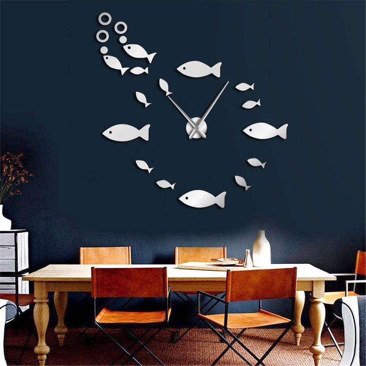 Skanto | EchoClock - Slank Speilveggdesign