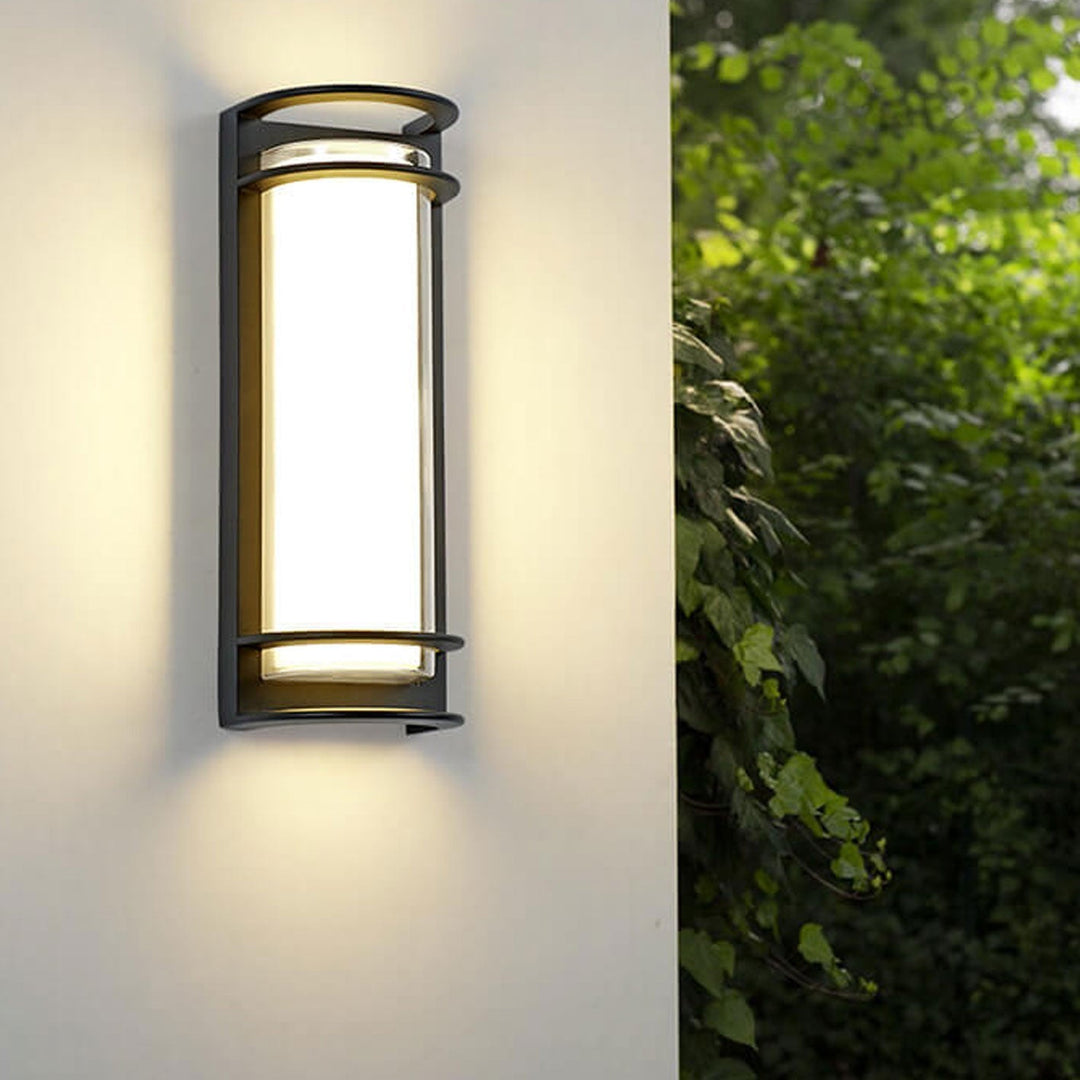 Moderne, vanntett LED-hagevegglampe for montering på mast