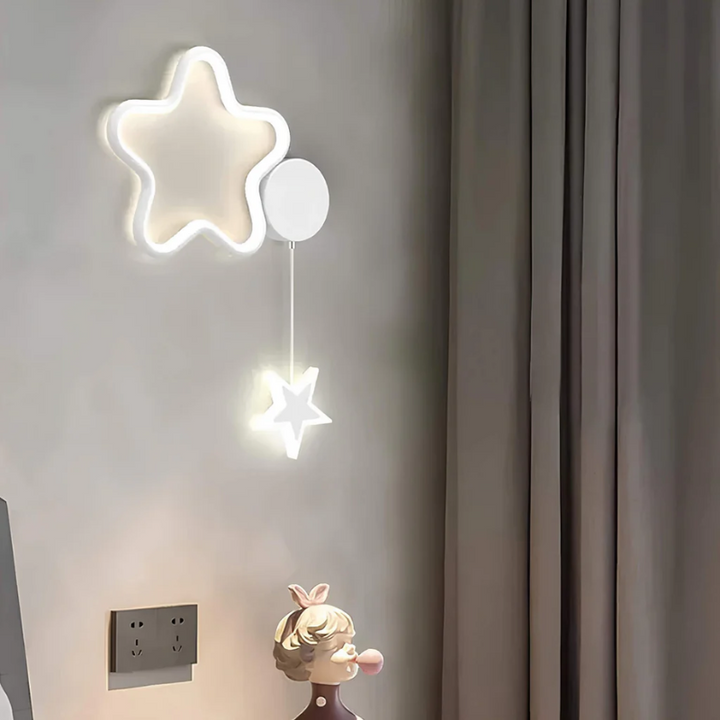 Skanto | DreamLight | Magisk Vegglampe med Skyer, Stjerner og Måne