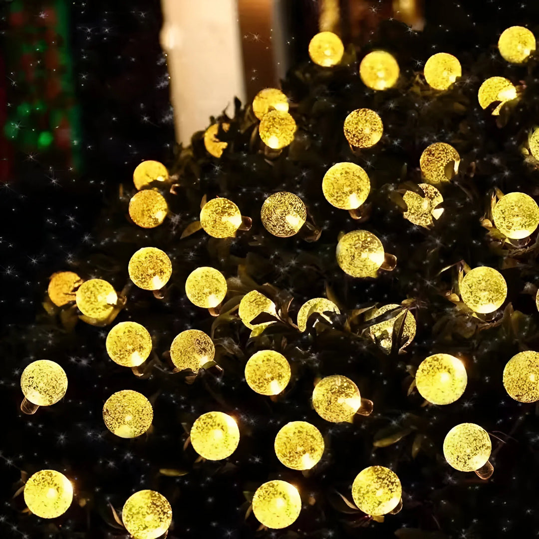 LumeGlobe – Solcelledrevne hagelamper i krakelert glass