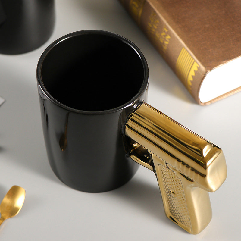 Pistol Grip Mug | Skanto