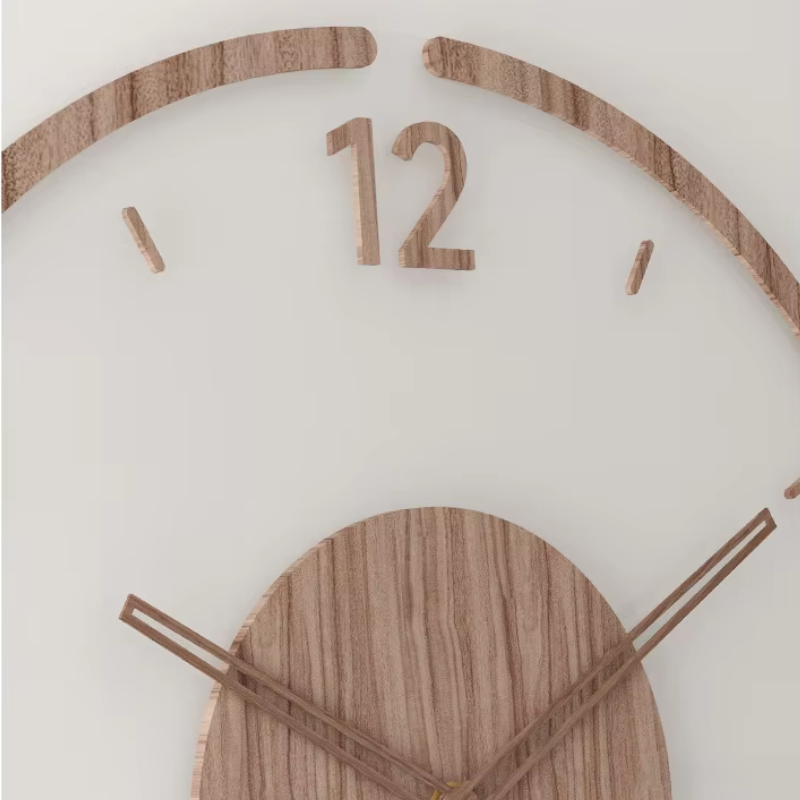 Skanto | Moderne veggklokke i tre – Minimalistisk og elegant design for stuen
