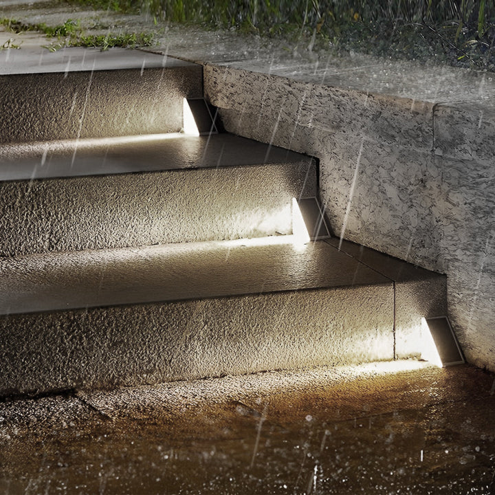 Trekantet Intelligent Vanntett LED Solutend Step Lighting | Skanto