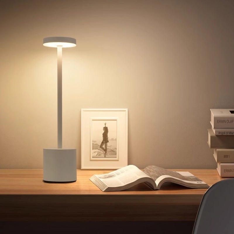 Skanto | Bærbar Oppladbar LED Bordlampe