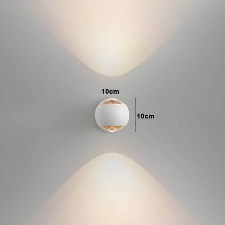 Skanto | Lys - Moderne svingbar innevegglampe