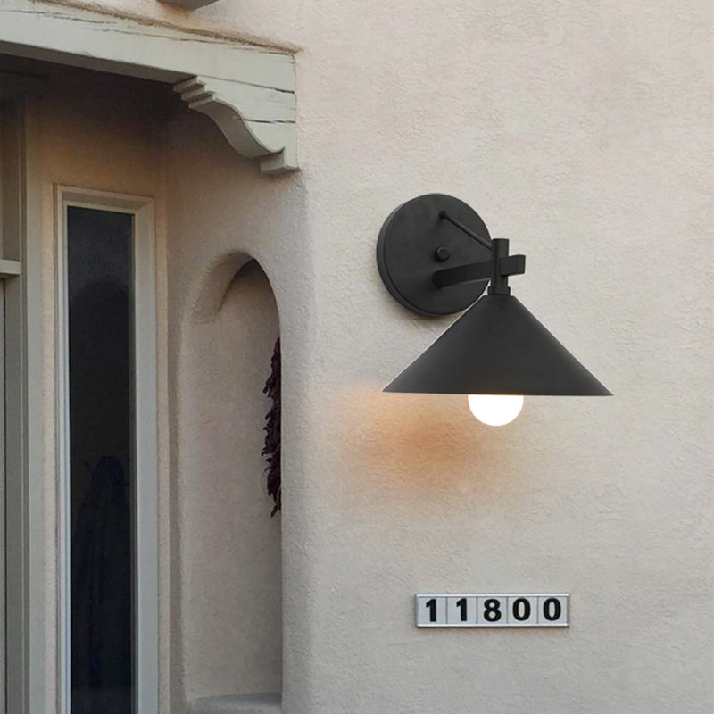 Industriell Metall Kjegle Vegglampe Vintage | Skanto