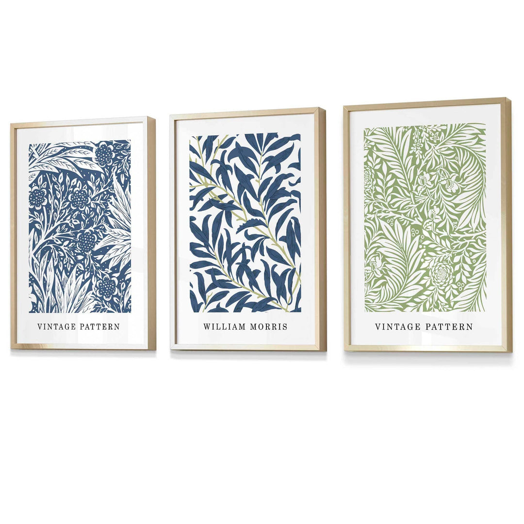 Veggkunst med innrammede vintage blomstermotiver i William Morris-stil i blått og grønt
