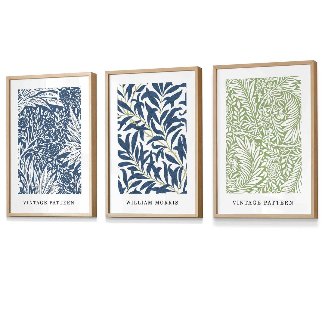 Veggkunst med innrammede vintage blomstermotiver i William Morris-stil i blått og grønt