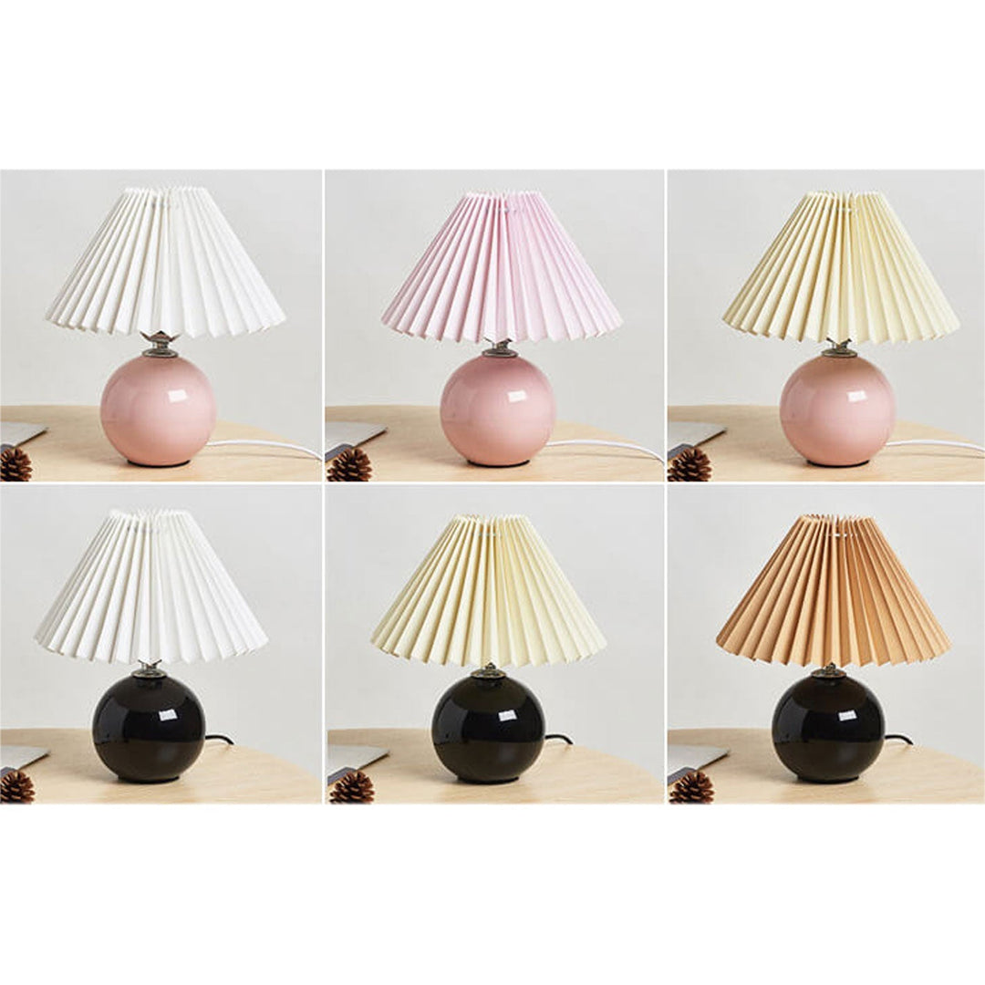 Skanto | Nordisk minimalistisk 1-lampe bordlampe laget av keramikk med folder