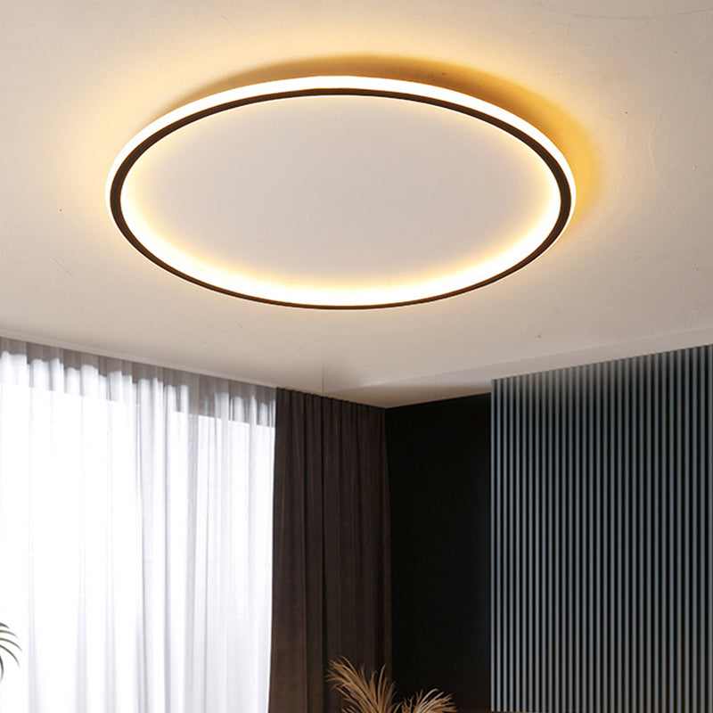 Moderne skandinavisk LED-taklampe med fjernkontroll – dimbar og energieffektiv