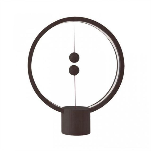 Tao - Moderne Nordisk Magnetisk Balans LED Lampe | Skanto