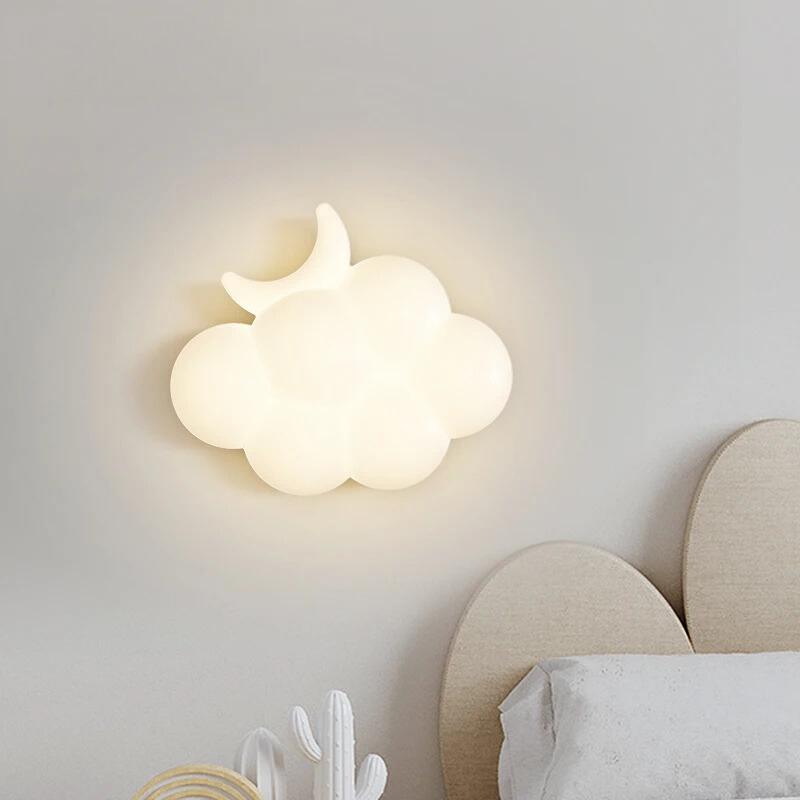WhiteCloud Lampe – Stilren LED Veggbelysning for Barn Skanto