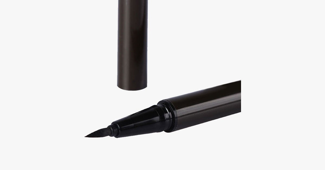 Skanto | Twist og Turn Vanntett Flytende Eyeliner Blyant