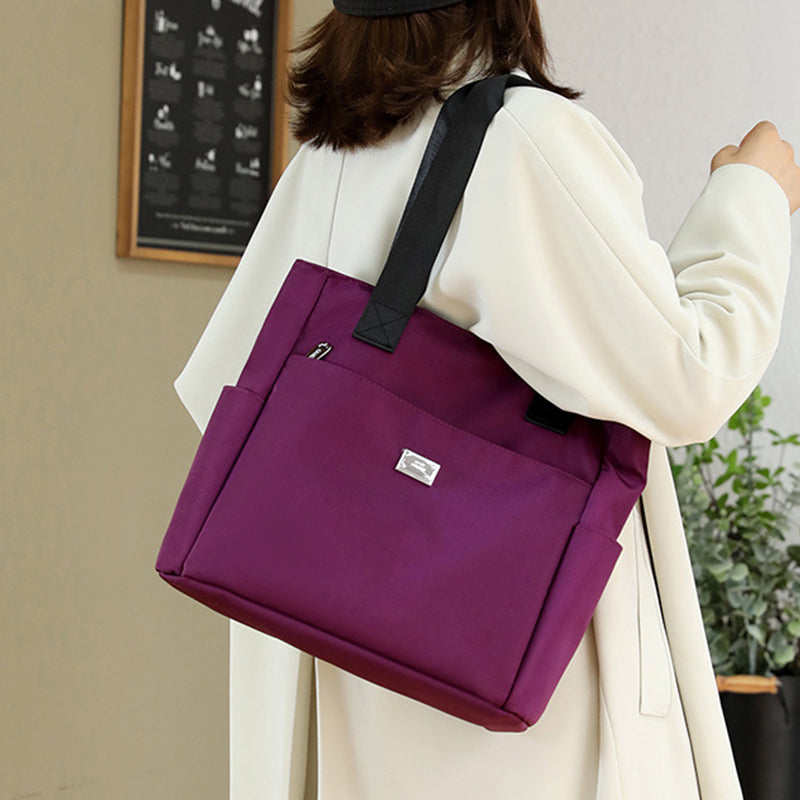 Skanto | Lett Vanntett Nylon Skulderveske