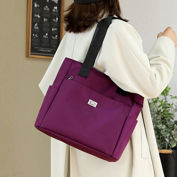 Skanto | Lett Vanntett Nylon Skulderveske