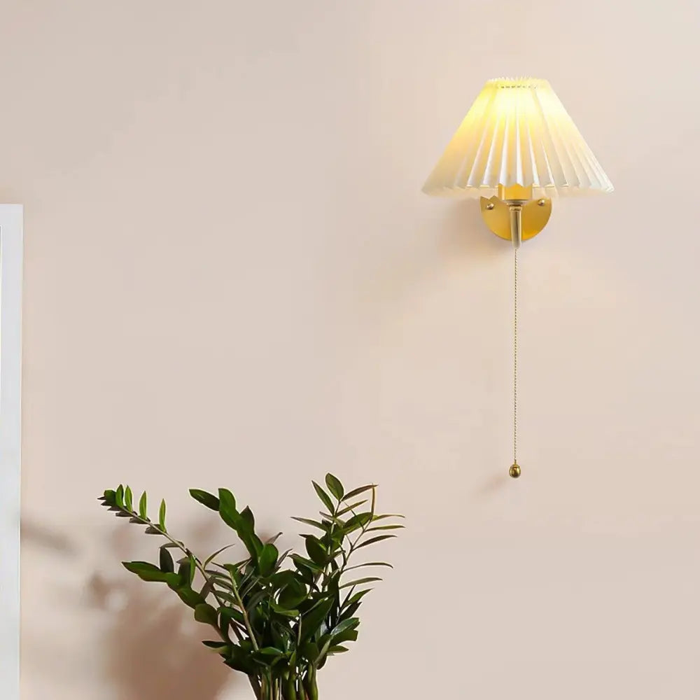 Skanto | GoldenAura - Elegant Vegglampe
