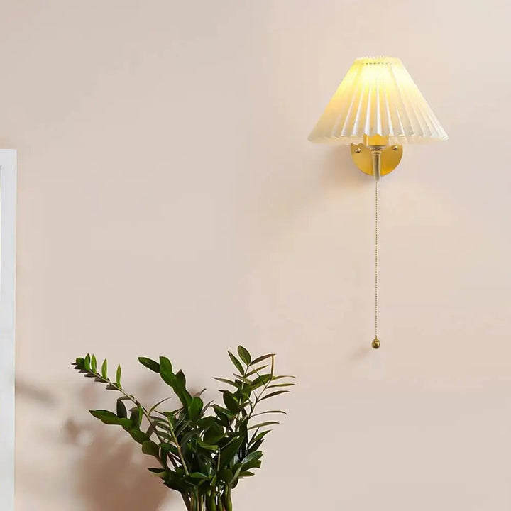 Skanto | GoldenAura - Elegant Vegglampe