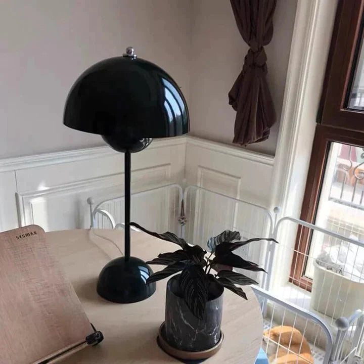Skanto | Moderne bordlampe