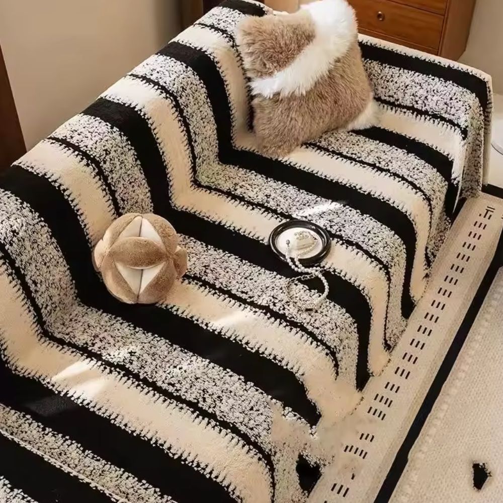 Skanto | Stripete Haven Sofa Cover