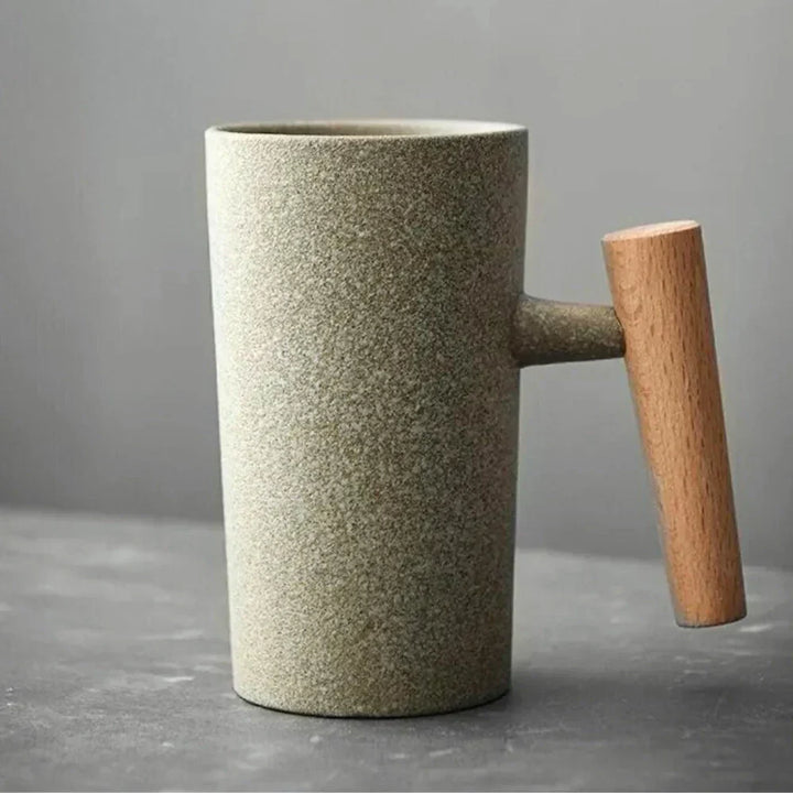 ScandiSip Keramisk Kopp – Minimalistisk Skandinavisk Design med Treskaft | Skanto