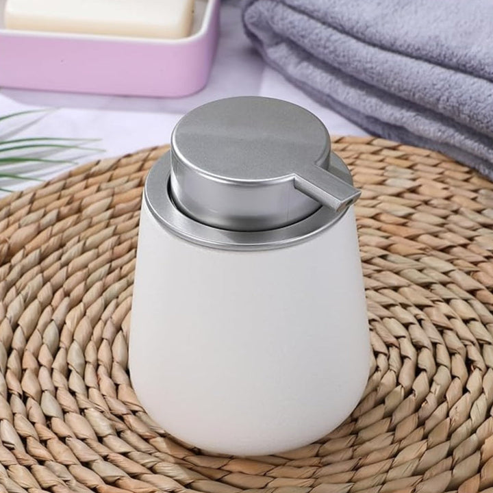 Skanto | Minimalist Touch Dispenser