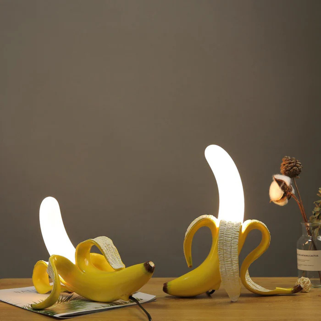 Skanto | Golden Banana LED Bordlampe