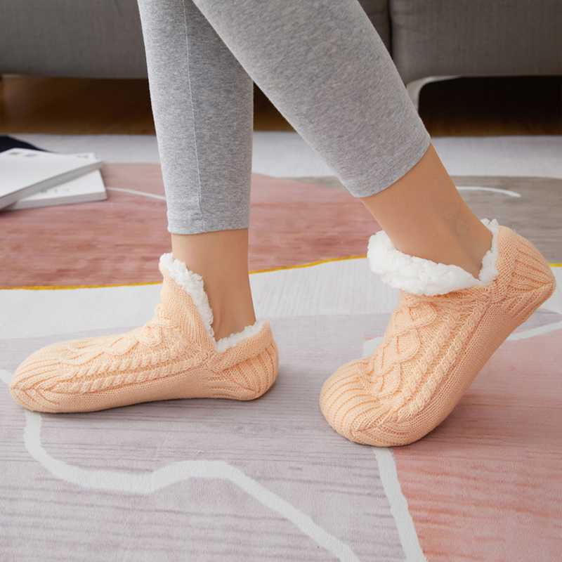 Skanto | V hals Cozy Sokker Tøfler