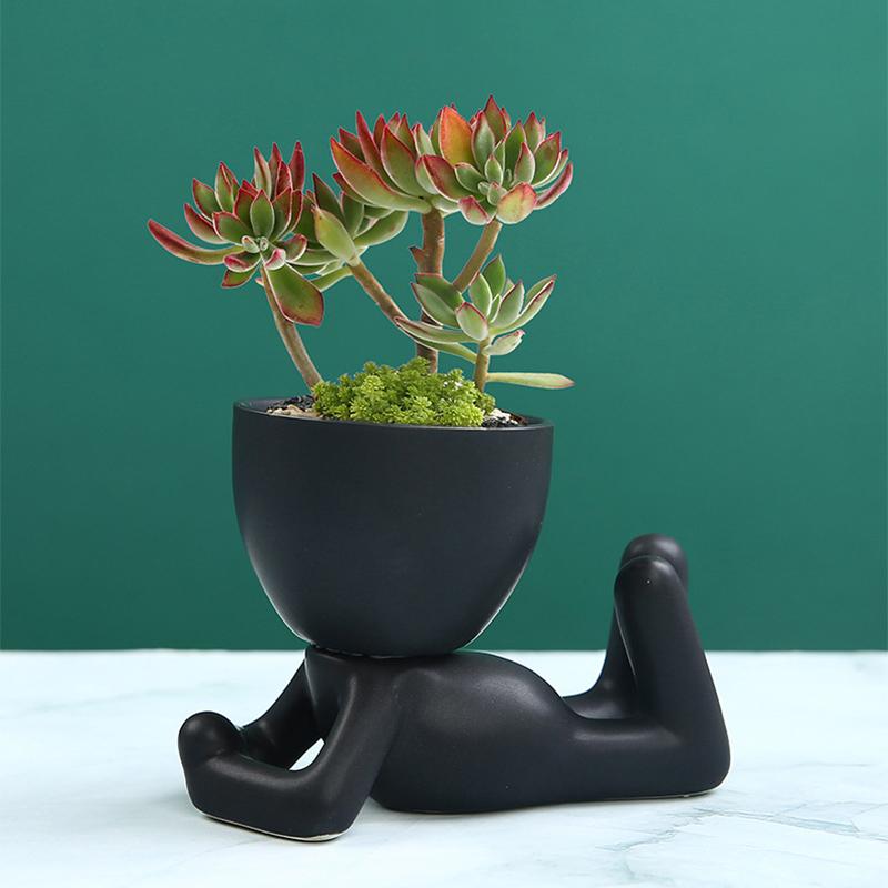 Skanto | Keramisk Figur Potte Ornament